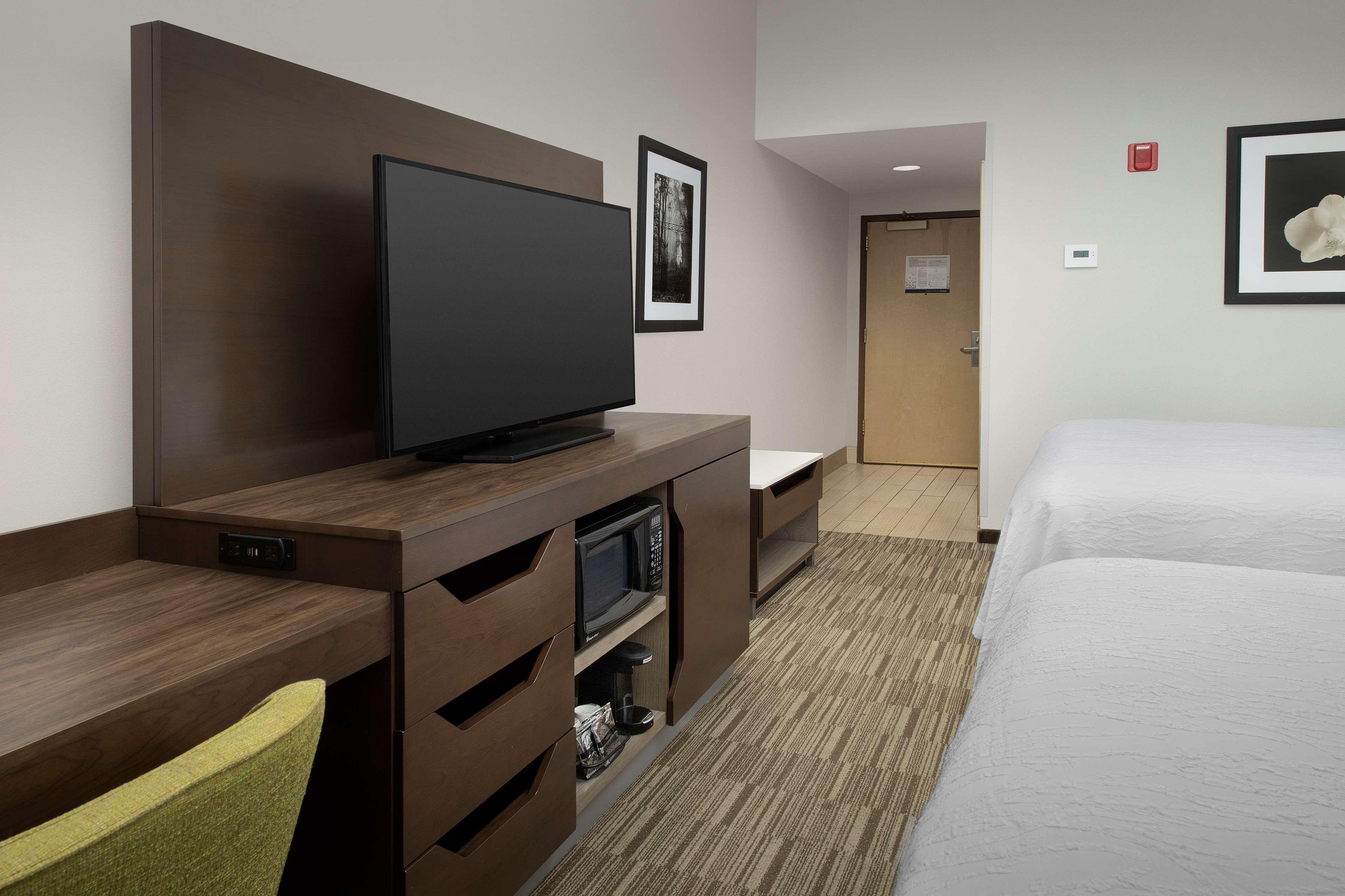Hampton Inn Birmingham I-65/Lakeshore Drive Екстер'єр фото
