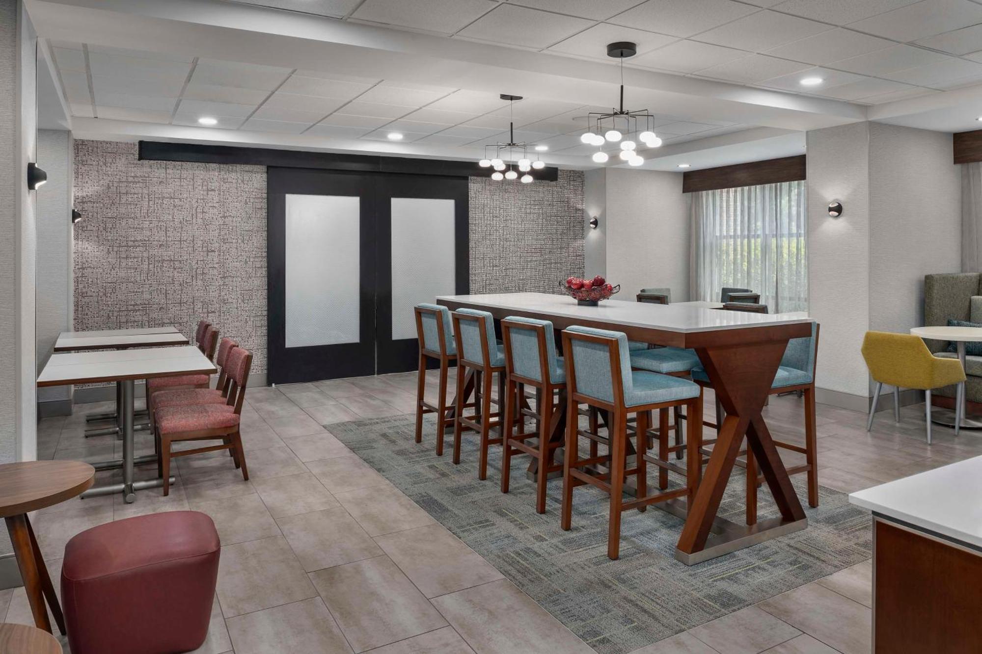 Hampton Inn Birmingham I-65/Lakeshore Drive Екстер'єр фото