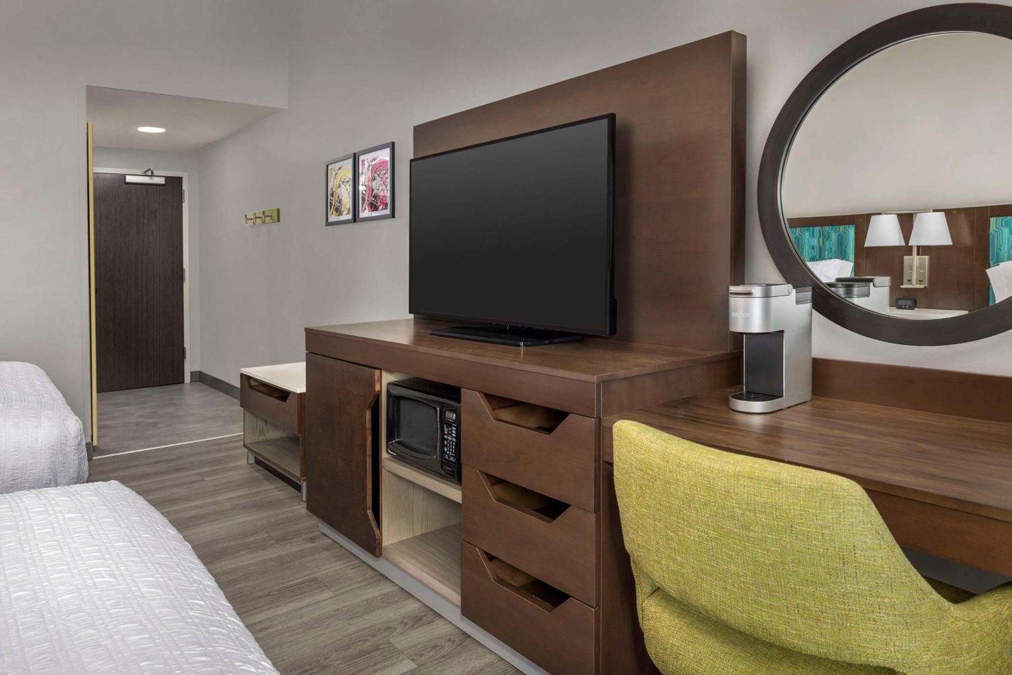 Hampton Inn Birmingham I-65/Lakeshore Drive Екстер'єр фото